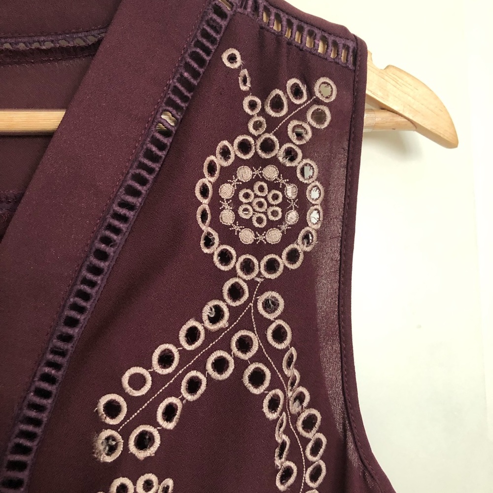 Embroidered Jumpsuit - Picture 4 of 5